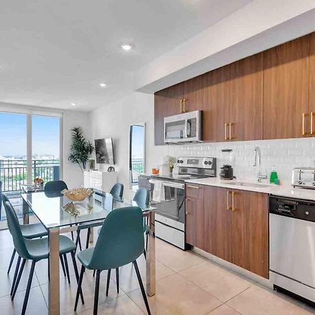 Amazing 3 Bed Unit In Dwntwn Miami With Free Parking Apartment Bagian luar foto