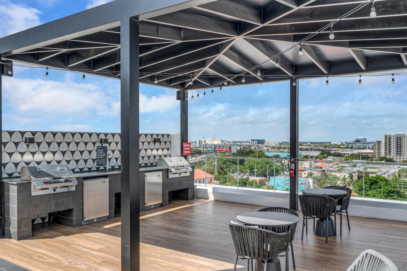 Amazing 3 Bed Unit In Dwntwn Miami With Free Parking Apartment Bagian luar foto