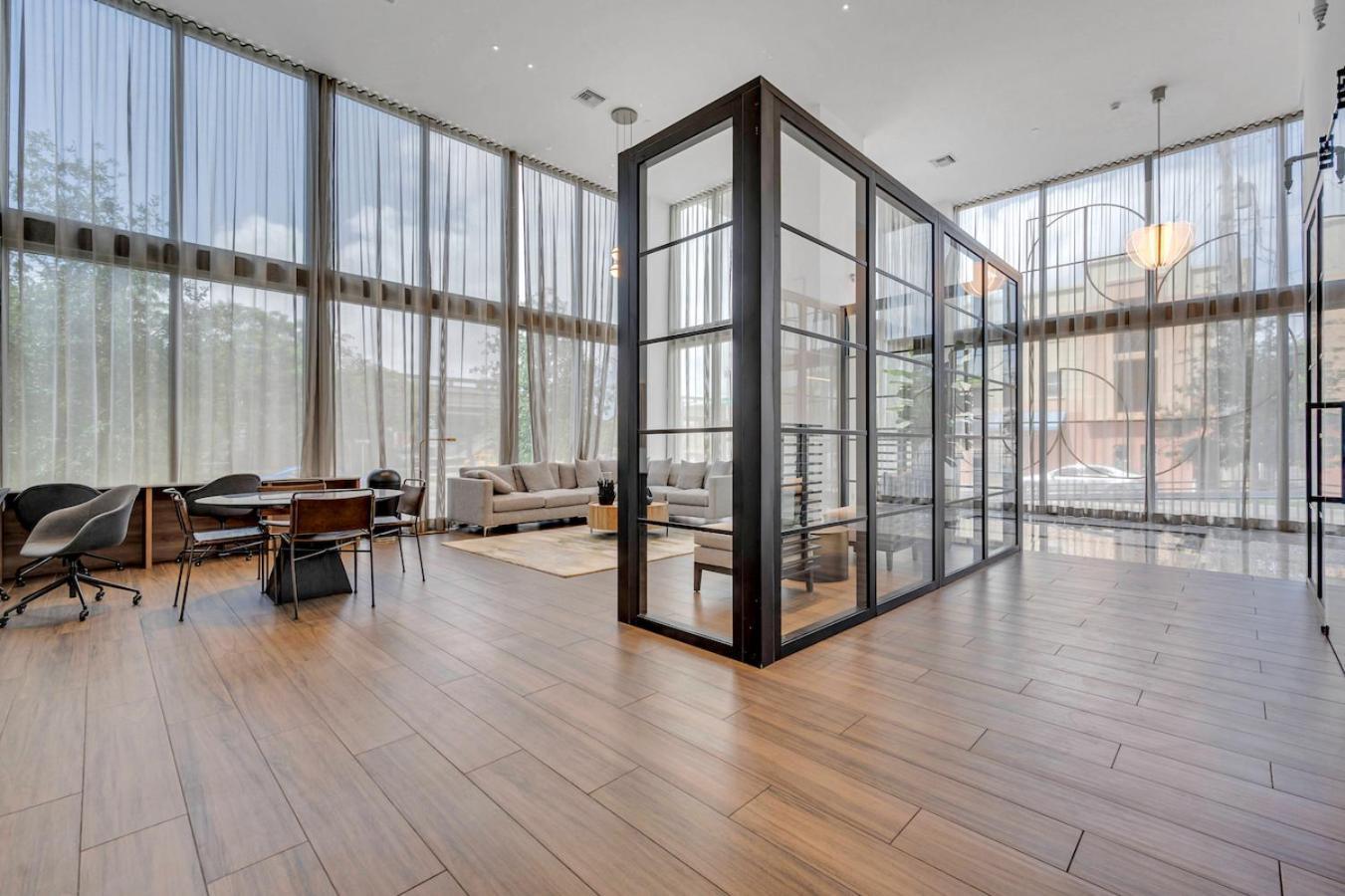 Amazing 3 Bed Unit In Dwntwn Miami With Free Parking Apartment Bagian luar foto